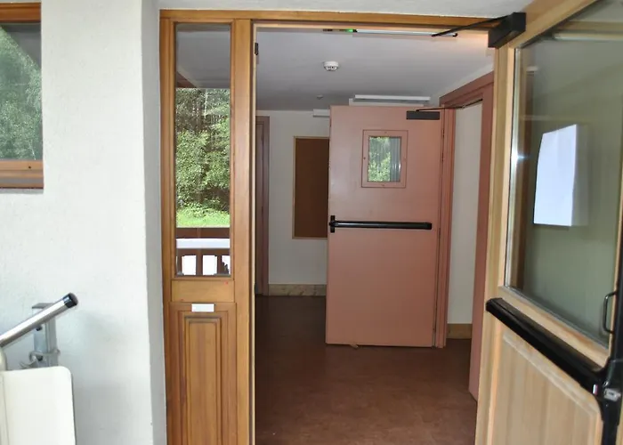 フルール デ ネージュ ホステル *