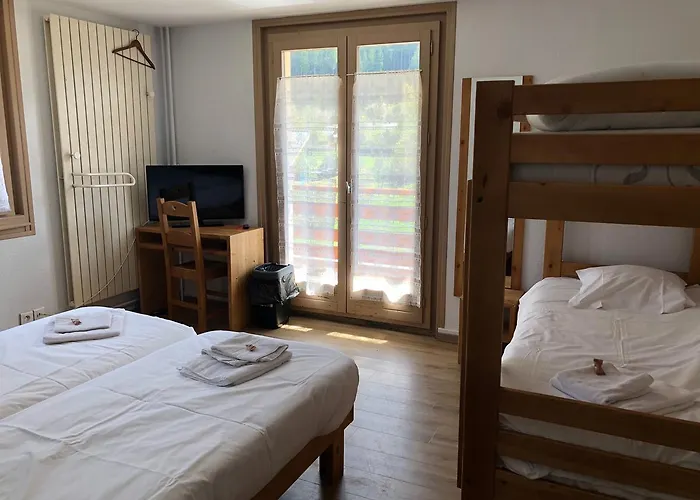 Fleur Des Neiges Auberge de jeunesse