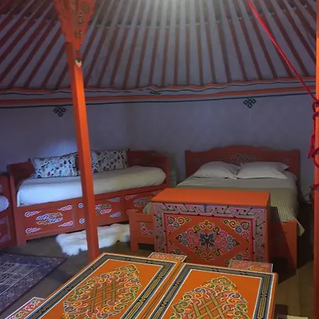 Fleur Des Neiges Hostel